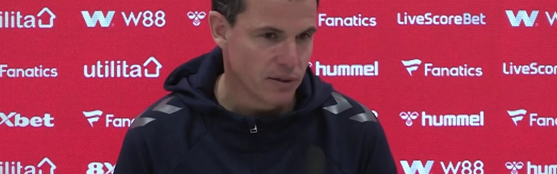 世界杯手机直播-桑德兰主帅勒布里斯：扎卡因脚踝受伤缺战阿森纳